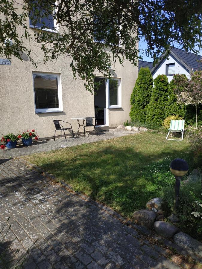 Pokoje Goscinne Weronika Ostrowo  Exterior foto